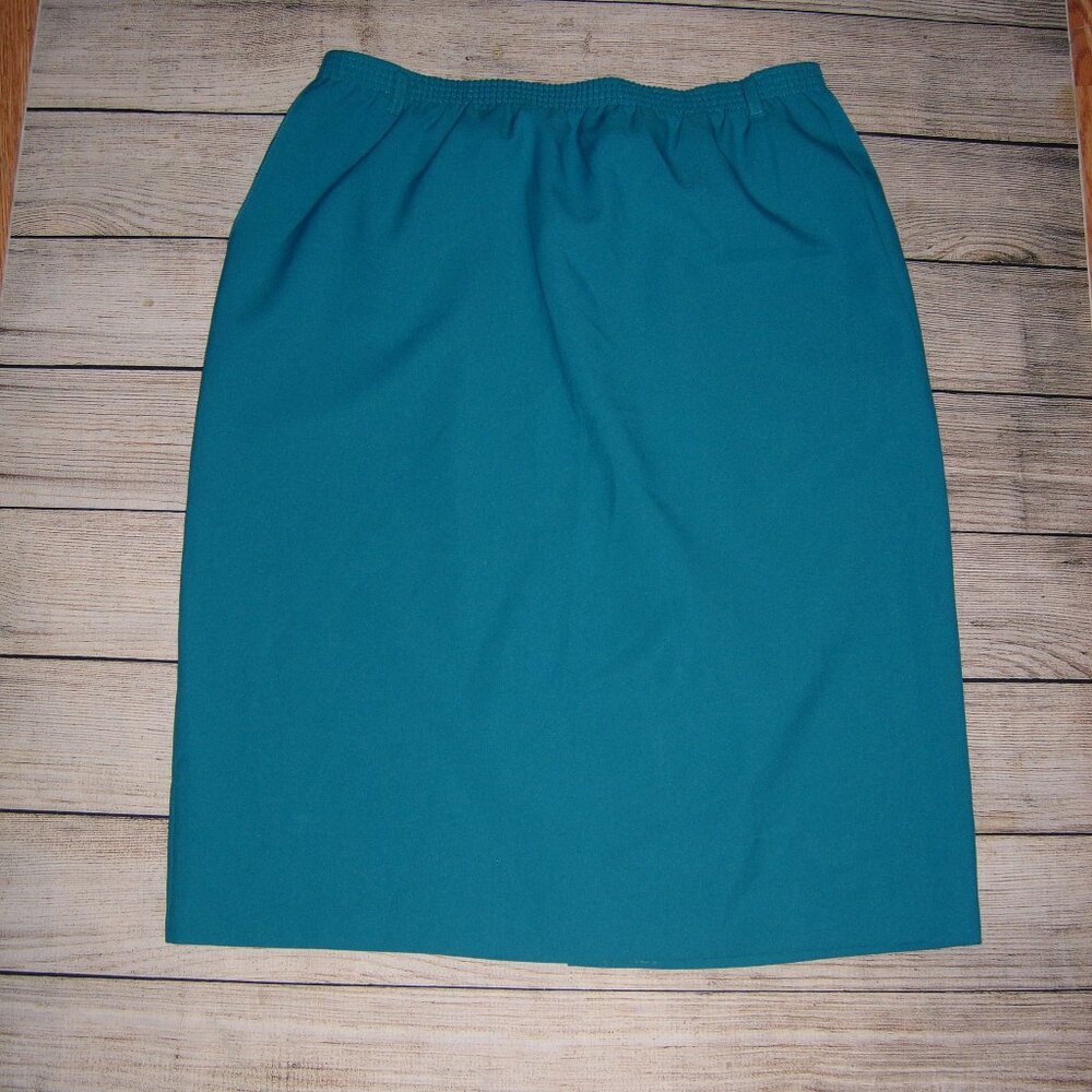 Alfred Dunner Blue Pull On Skirt 20